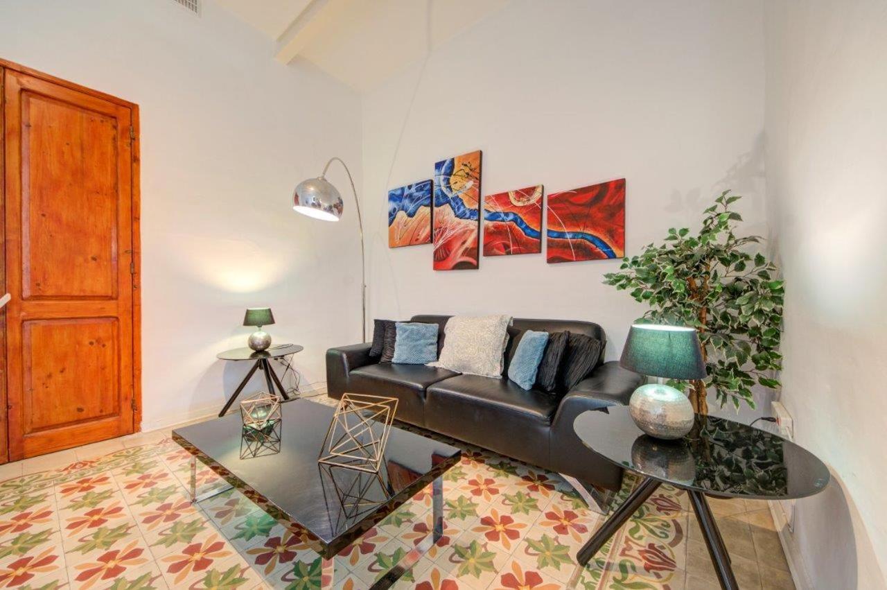 Valletta 2 Bedroom Sleeps 6 Apartment Walking Distance To Centre And The Sea Exterior foto