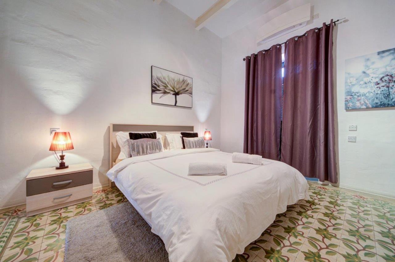 Valletta 2 Bedroom Sleeps 6 Apartment Walking Distance To Centre And The Sea Exterior foto