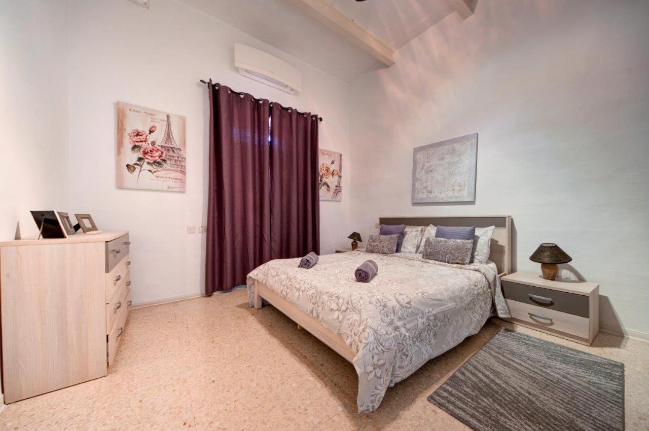 Valletta 2 Bedroom Sleeps 6 Apartment Walking Distance To Centre And The Sea Exterior foto
